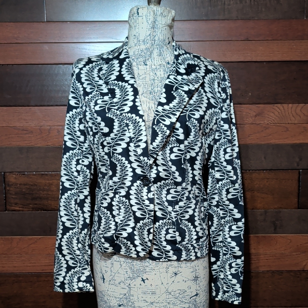 Liz Claiborne Elegant Navy Blue and White Women's Jacket